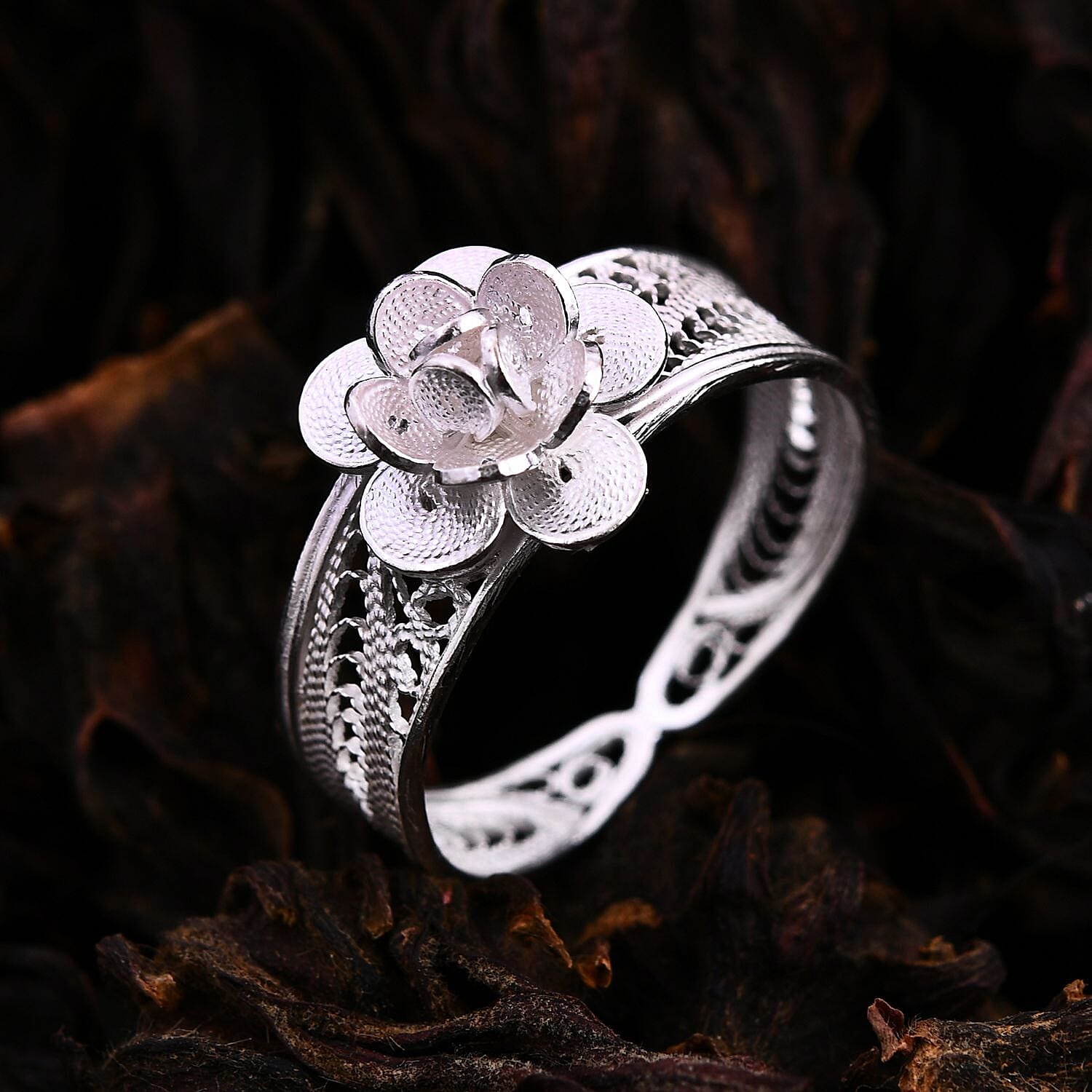 Artistry Tarakashi Collection Sterling Silver Blossom Floral Ring (Size 10.0) 2.90 Grams