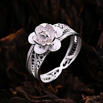 Blossom / 10 - Product card gallery slide 2 (10177252589881)