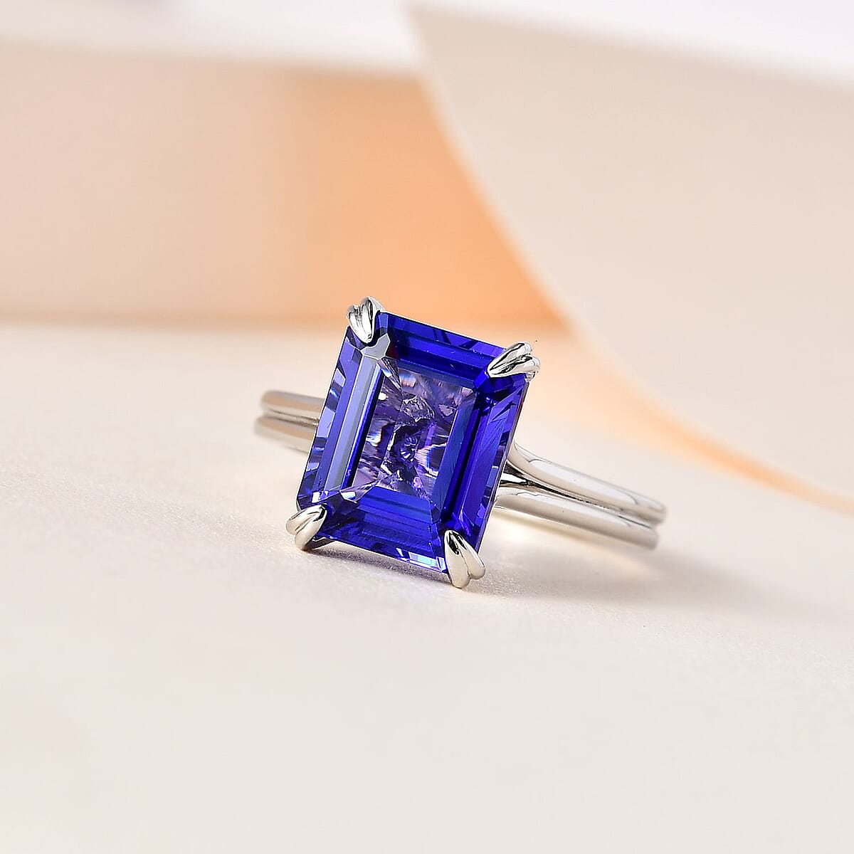 Rhapsody AAAA Tanzanite and E-F VS2 Diamond 5.00 ctw Solitaire Ring in 950 Platinum (Size 7.0) 5.85 Grams image number 1