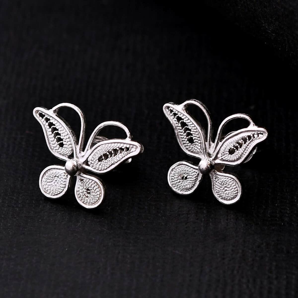 Artistry Tarakashi Collection Sterling Silver Butterfly Earrings 2 Grams image number 1