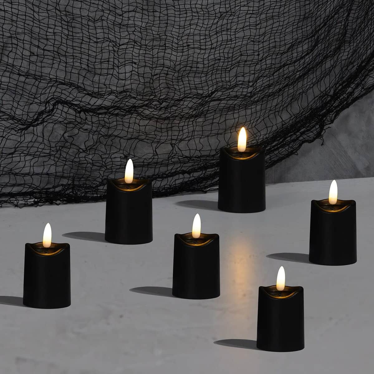 Halloween-Battery Operated 3D Wick Flame Mini Pillars, Black – Set of 6 image number 2