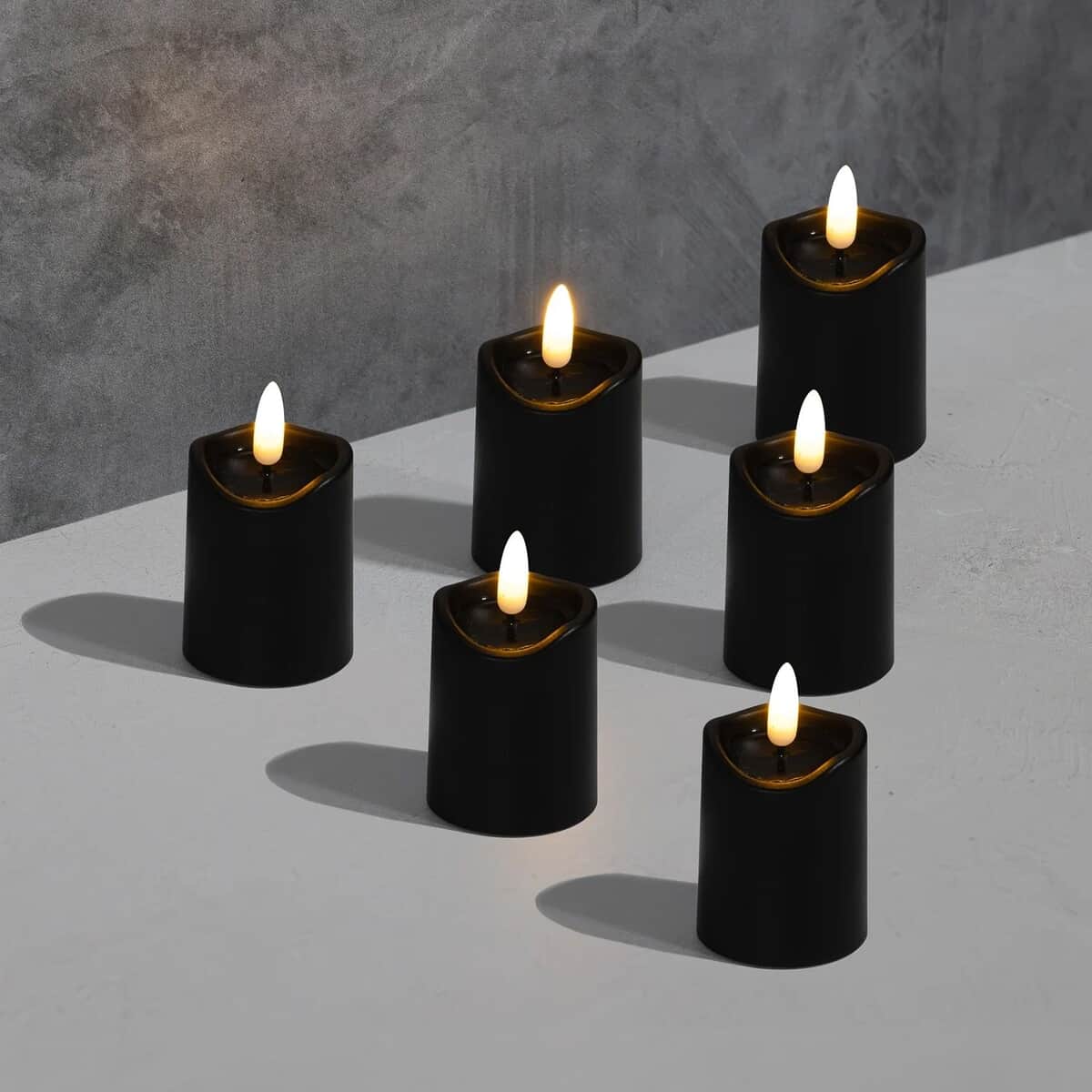 Halloween-Battery Operated 3D Wick Flame Mini Pillars, Black – Set of 6 image number 3