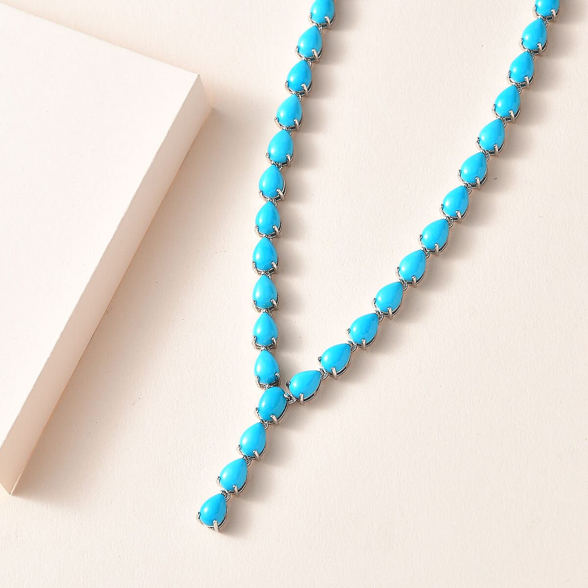 Sleeping Beauty Turquoise Adjustable Necklace 18 Inches in Platinum Over Sterling Silver with Magnetic Lock 21.65 ctw image number 1