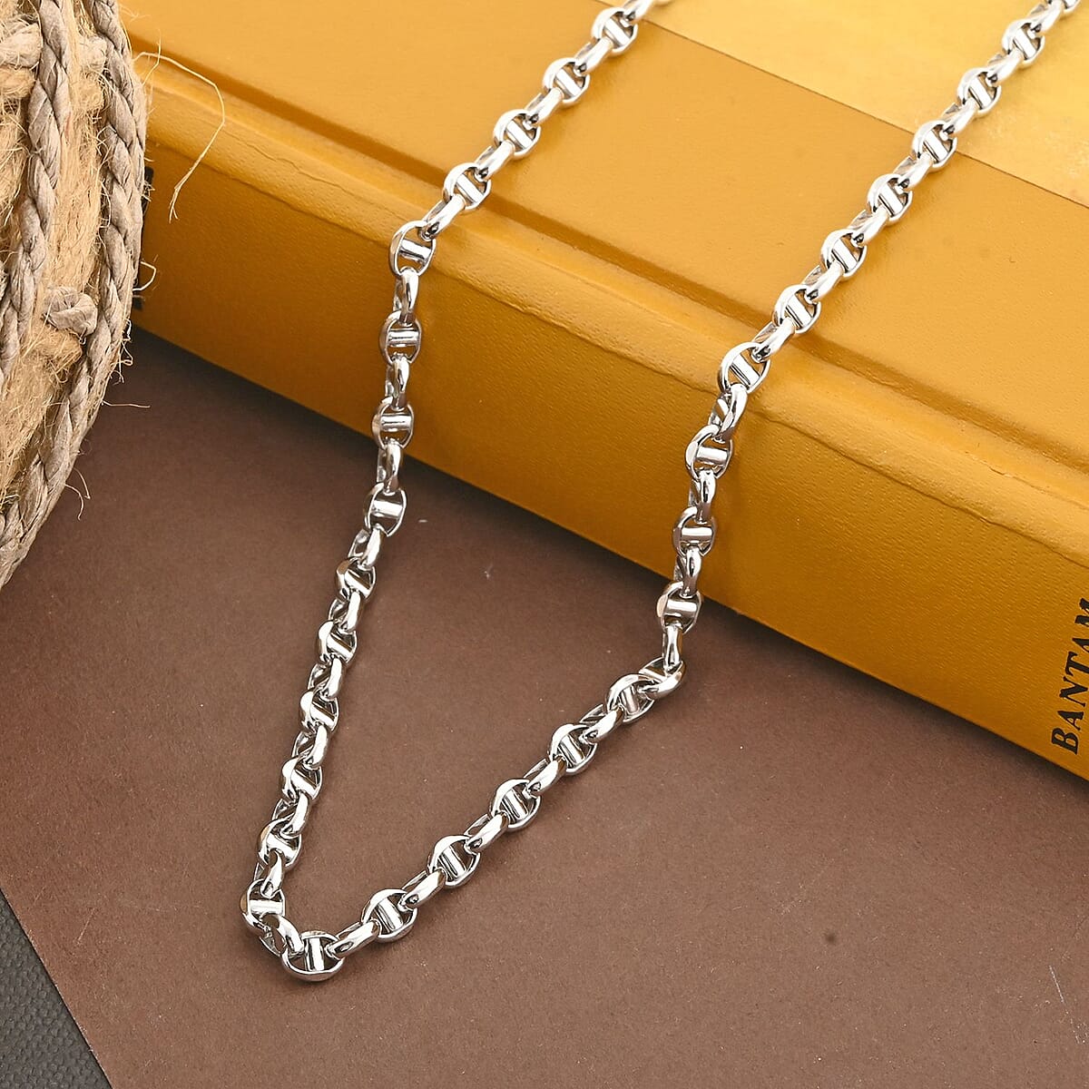 14K White Gold 4.15mm Filk Chain Necklace 22 Inches 8.4 Grams (Del. in 7-10 Days) image number 1