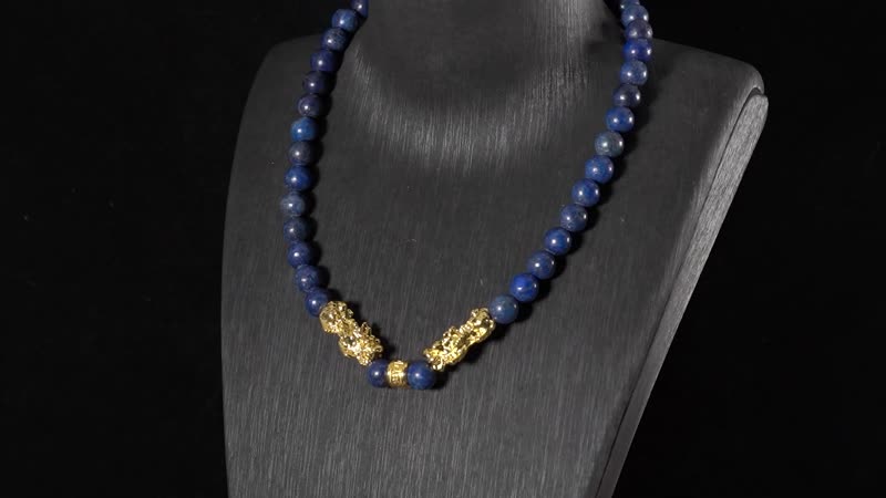 TLV Lapis Lazuli Pixiu and Beaded Necklace (18-20 Inches) in Goldtone 325.00 ctw