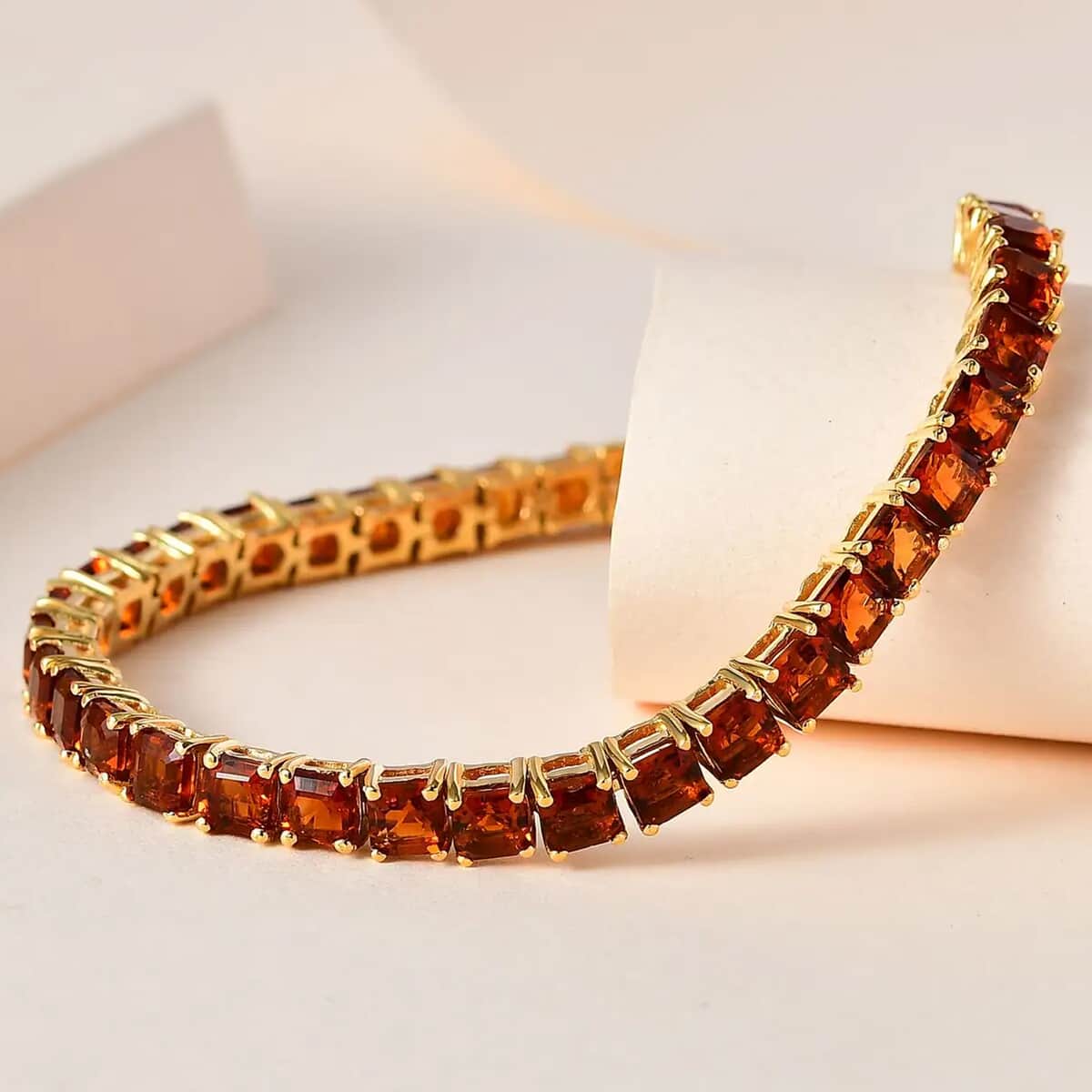 Premium Santa Ana Madeira Citrine Tennis Bracelet in Vermeil Yellow Gold Over Sterling Silver (6.50 In) 11.00 ctw image number 1