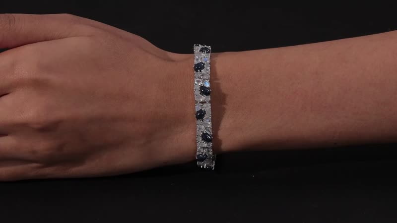 Blue Star Sapphire (DF) and Rainbow Moonstone 22.25 ctw Bracelet in Platinum Over Sterling Silve (7.25 In)