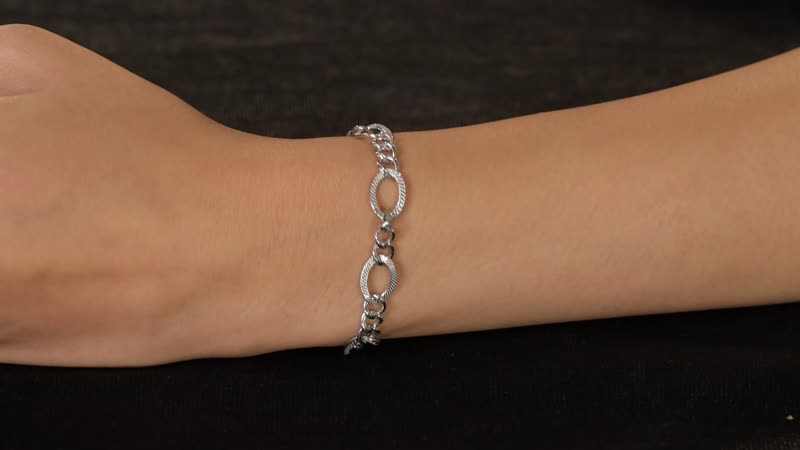 Doorbuster Platinum Over Sterling Silver Fancy Curb Link Chain Bracelet (7.25 In) 7.80 Grams