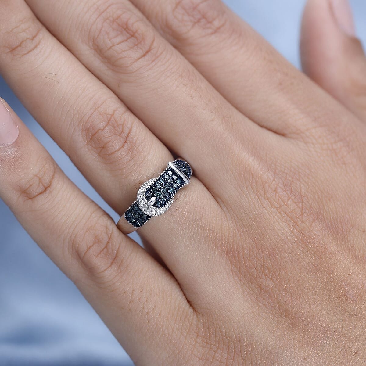 Blue Diamond (IR), White Diamond Buckle Ring in Platinum Over Sterling Silver (Size 7.0) 0.25 ctw image number 2