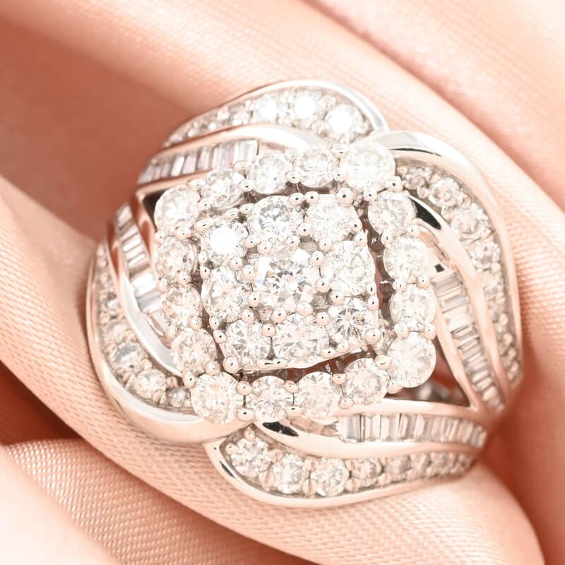 10K White Gold H-I I2-I3 Diamond Ring (Size 7.0) 7.50 Grams 2.00 ctw