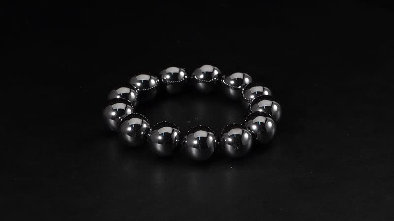 Hematite 715.00 ctw Beaded Stretch Bracelet