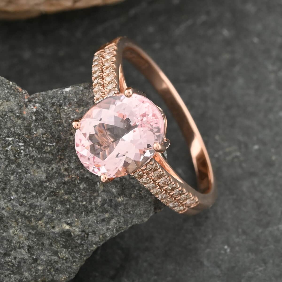 Luxoro 14K Rose Gold AAA Pink Morganite and I2 Diamond Ring (Size 6.0) 2.60 ctw image number 1