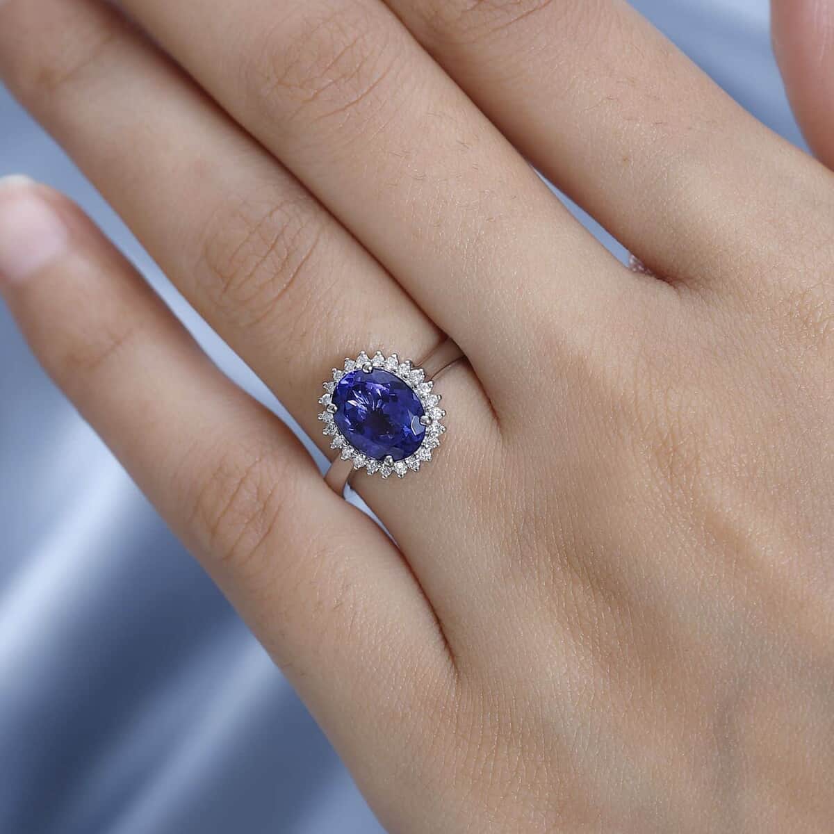 Rhapsody 950 Platinum AAAA Tanzanite and E-F VS Diamond Halo Ring (Size 7.0) 7.15 Grams 3.05 ctw image number 2