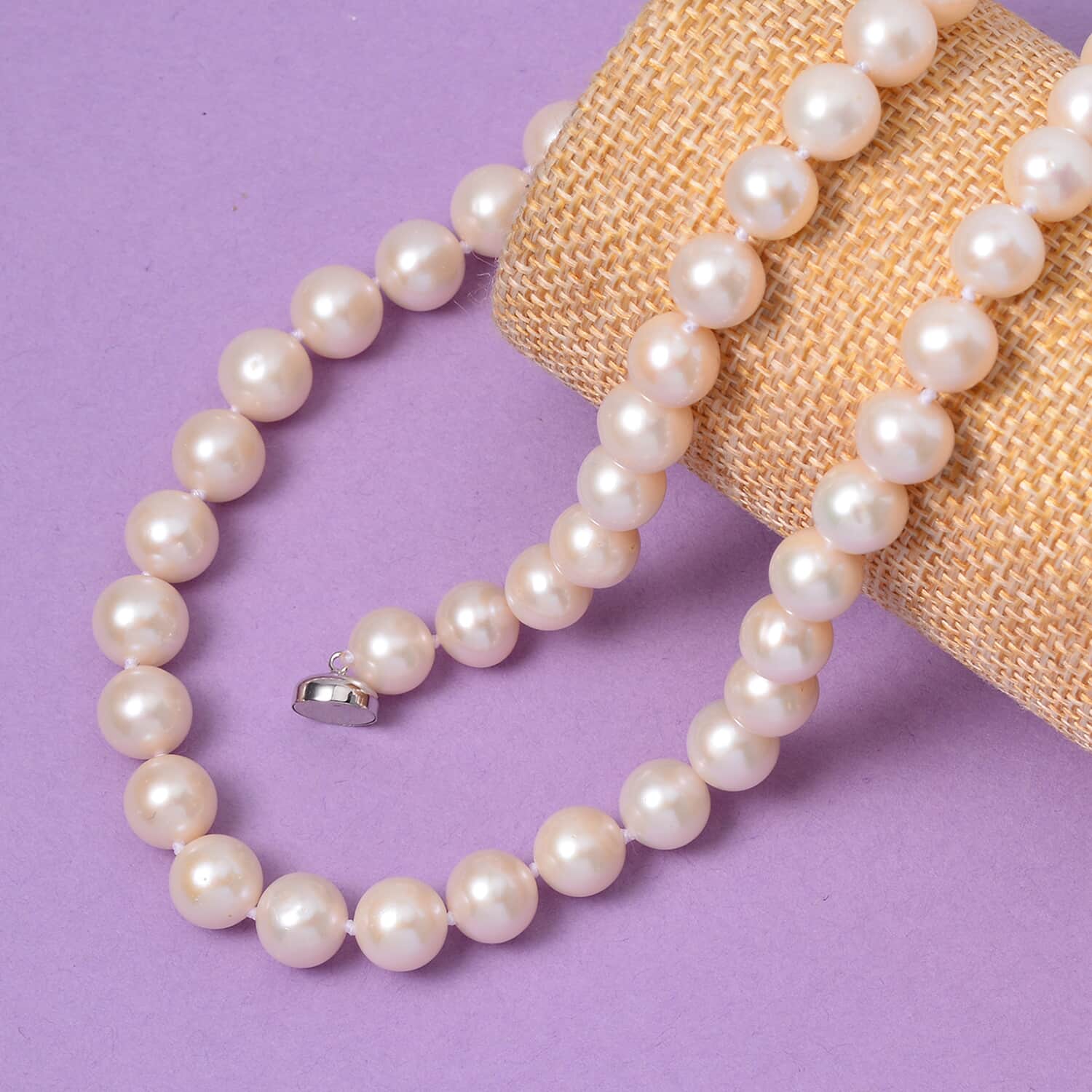 Pearl Magnetic buy Necklace