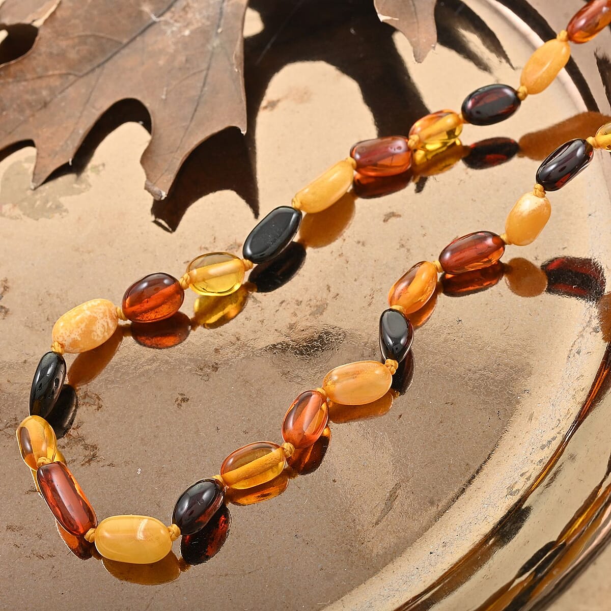 Multi Color Amber Beaded Necklace 16 Inches image number 1