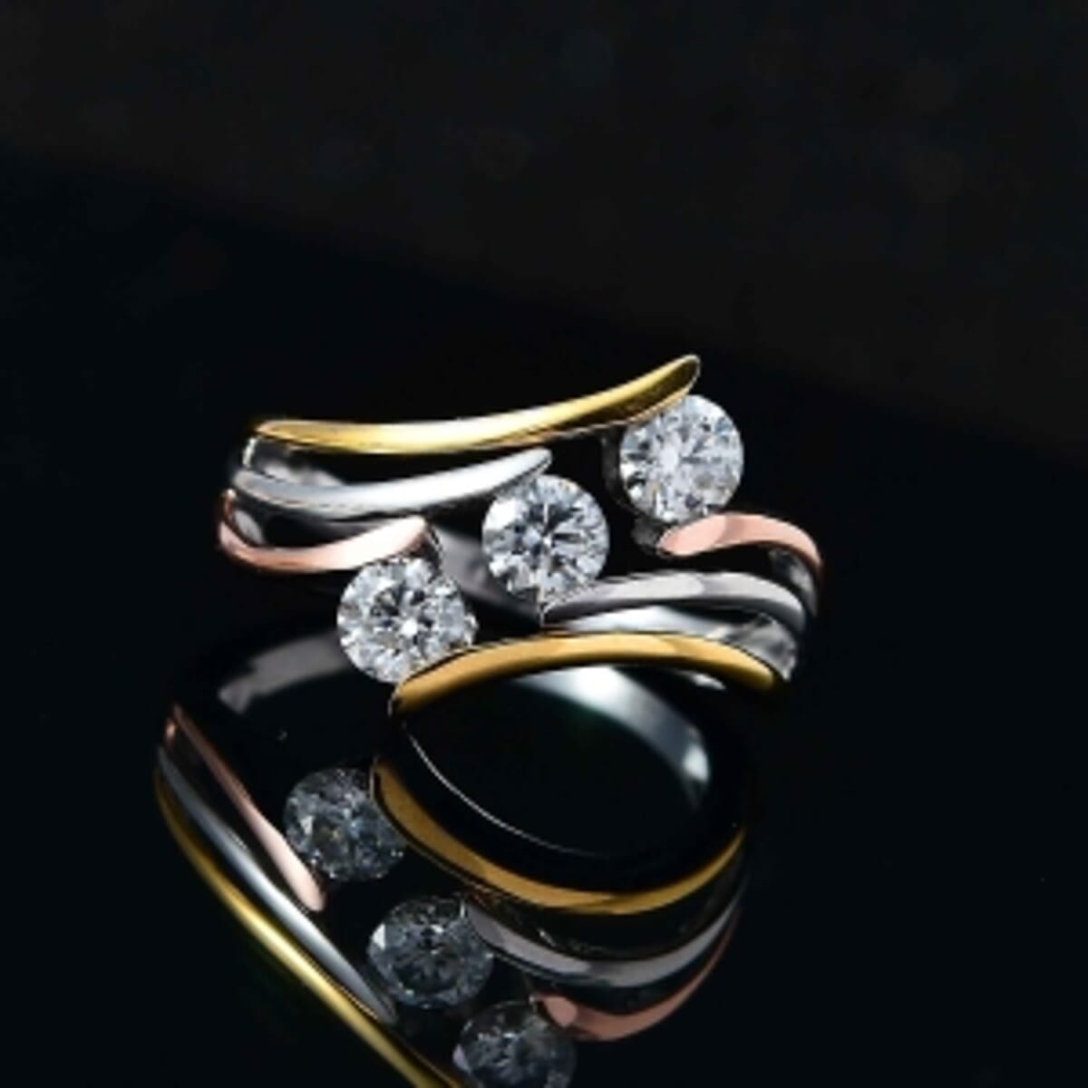 Moissanite 0.68 ctw 3 Stone Ring in Sterling Silver (Size 10) image number 6