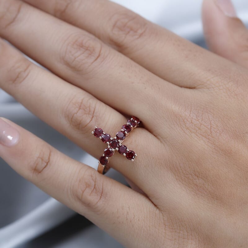 Anthill Garnet Cross Ring in Vermeil Rose Gold Over Sterling Silver (Size 10.0) 1.75 ctw