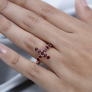 Anthill Garnet Cross Ring in Vermeil Rose Gold Over Sterling Silver (Size 6.0) 1.75 ctw