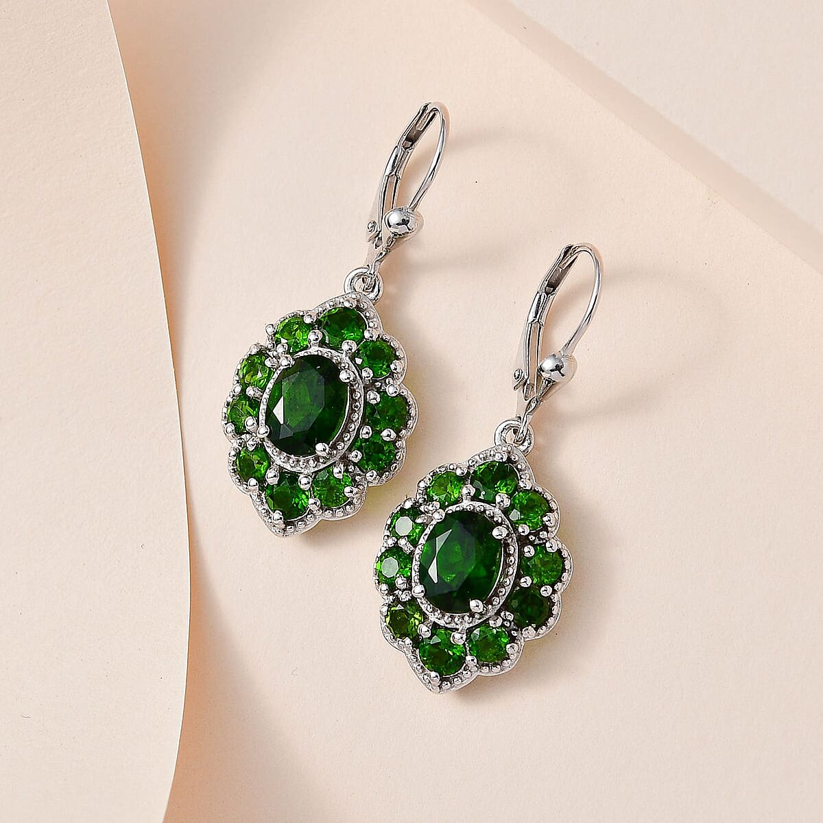 Chrome Diopside Lever Back Earrings in Platinum Over Sterling Silver 5.30 ctw image number 1