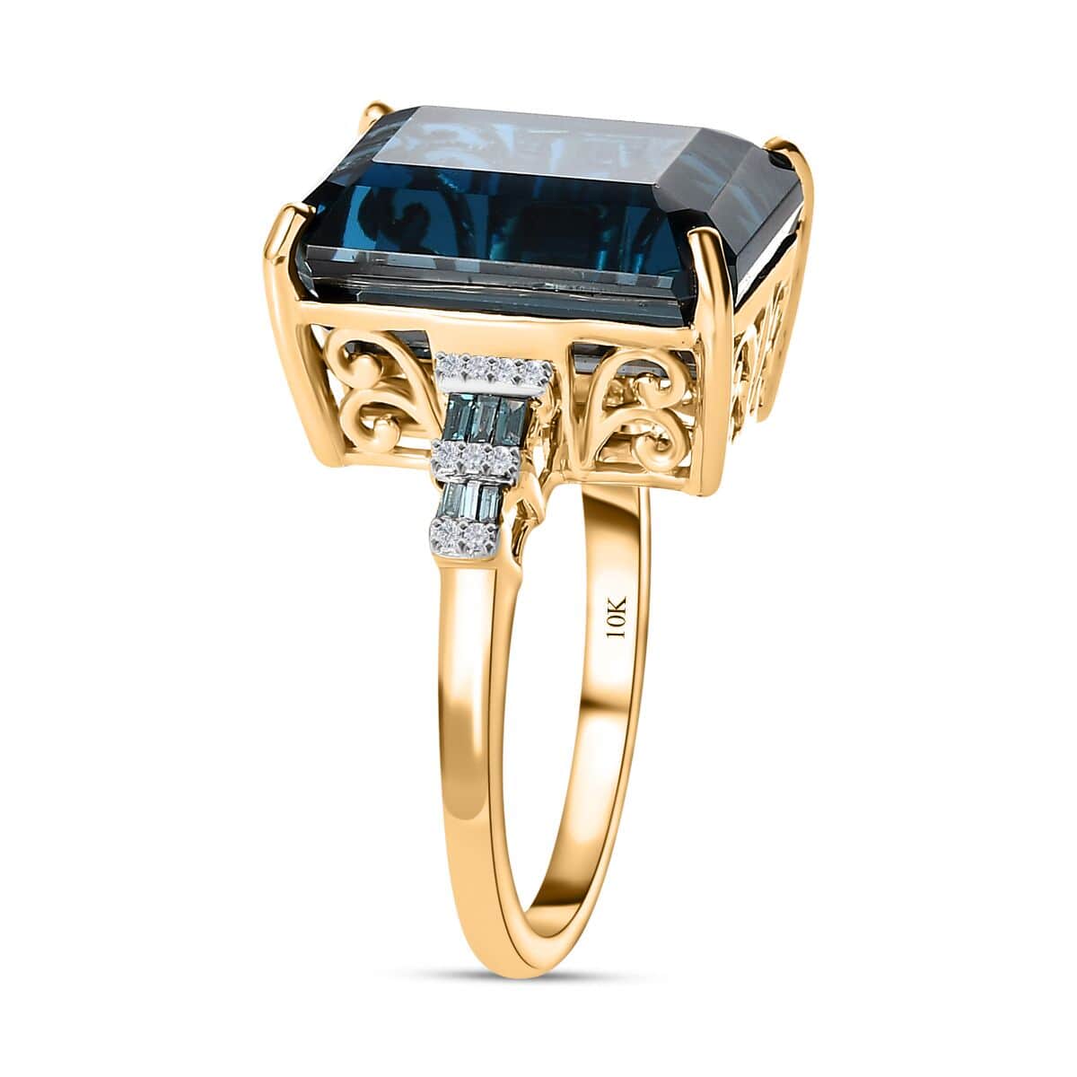 Luxoro 10K Yellow Gold Premium London Blue Topaz, Blue and White Diamond Ring (Size 10.0) 4.30 Grams 16.20 ctw image number 3