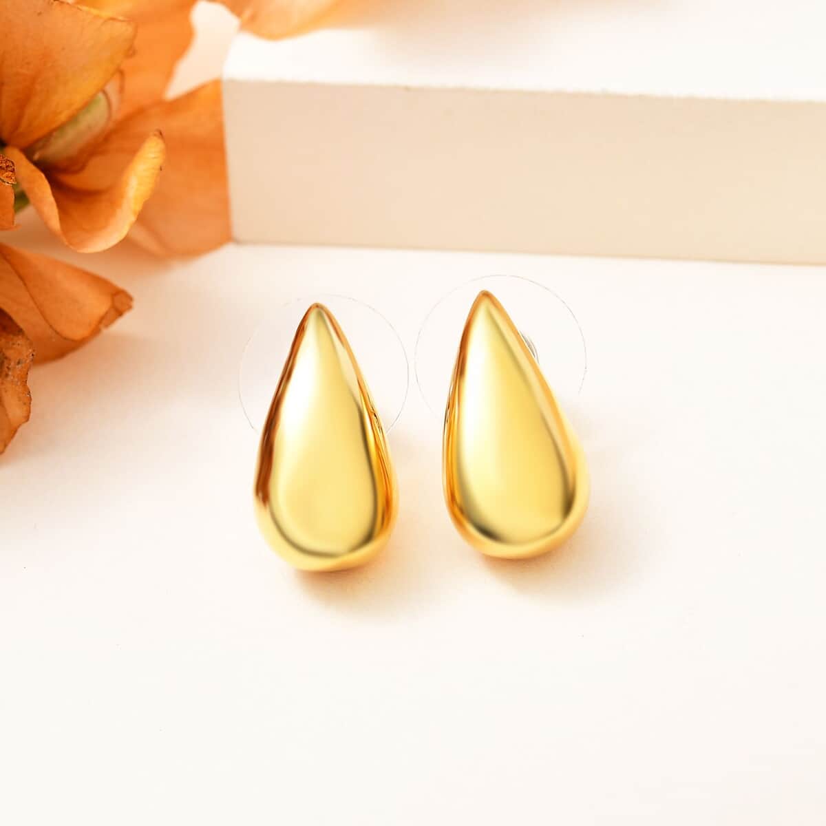 Vermeil Yellow Gold Over Sterling Silver Rain Drop Earrings 6.80 Grams image number 1