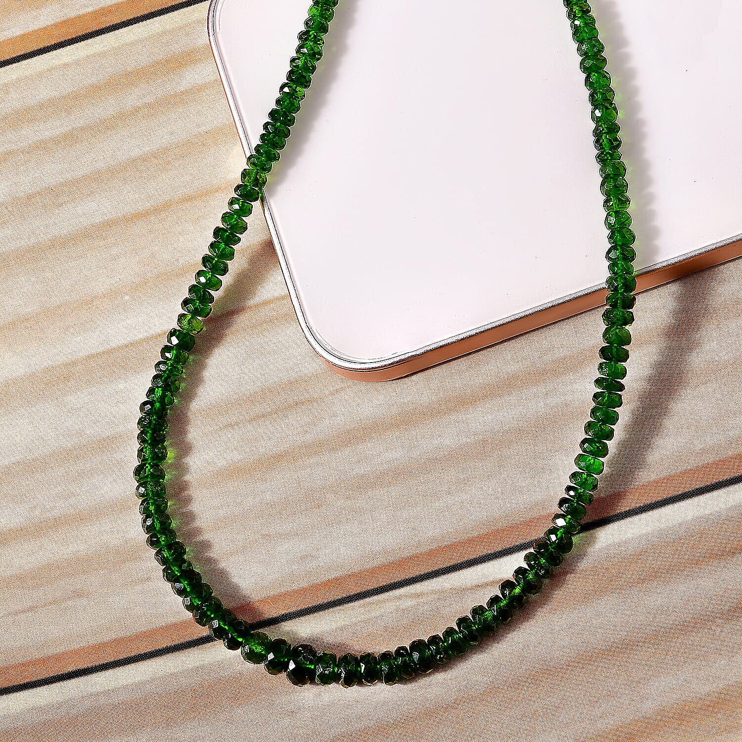 Default Title - Product card gallery slide 2 (10145211154715)