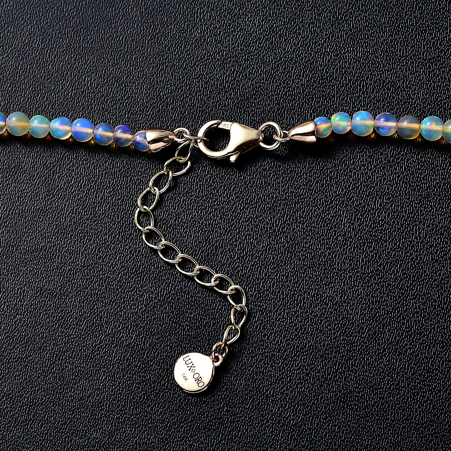 Default Title - Product card gallery slide 4 (10145104855323)