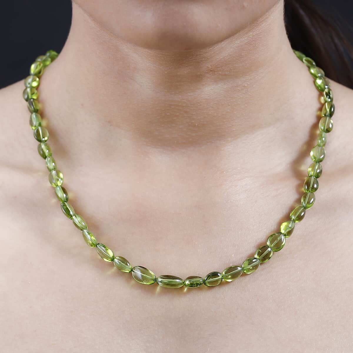 Certified & Appraised Luxoro 14K Yellow Gold AAA Peridot Beaded Graduation Necklace 18 Inches with 2 Inch Extender 130.00 ctw image number 2