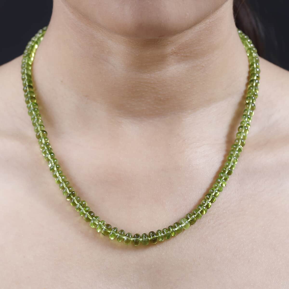 Doorbuster Certified & Appraised Luxoro 14K Yellow Gold AAA Peridot Beaded Graduation Necklace 18-20 Inches with Extender 140.00 ctw image number 2