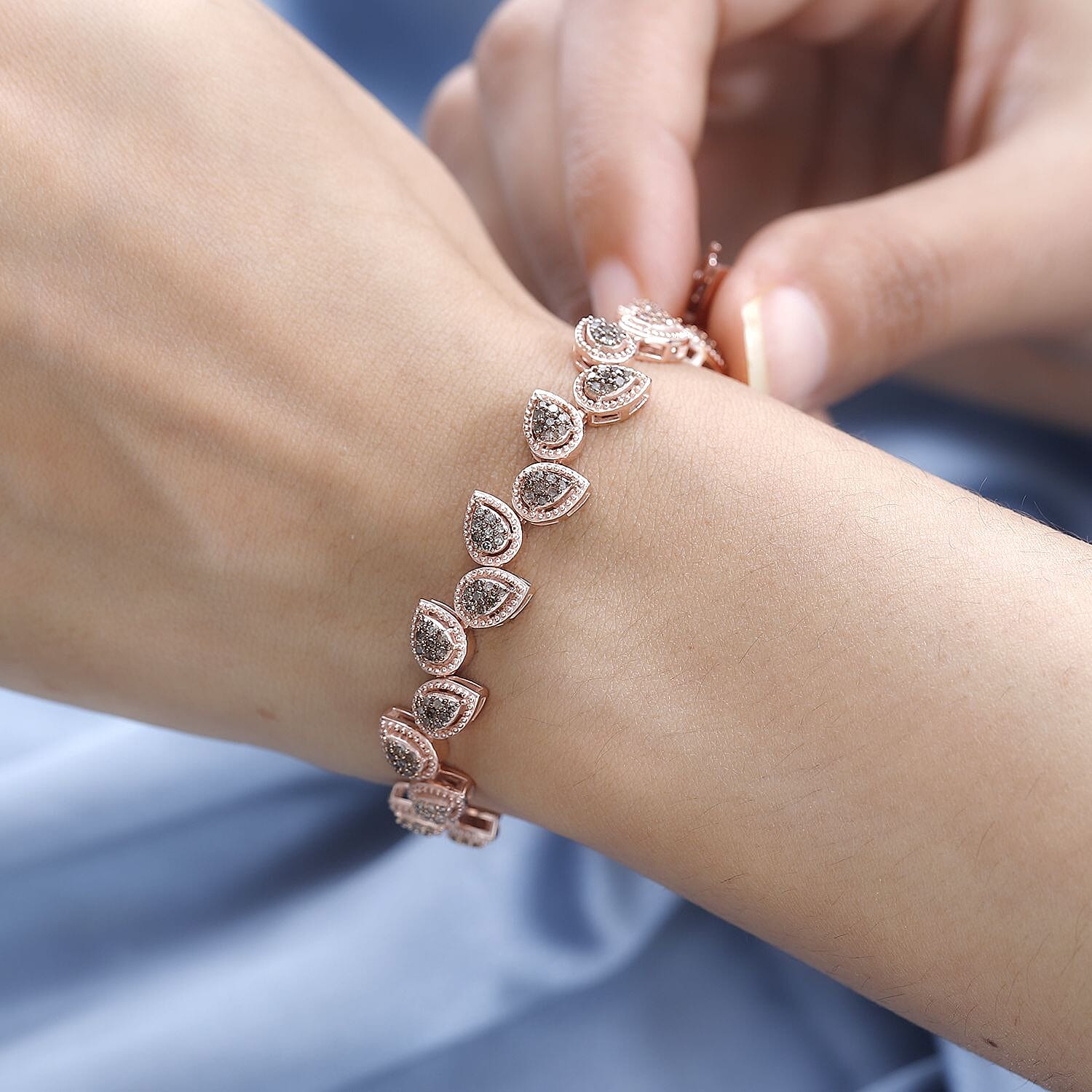 Default Title - Product card gallery slide 3 (10145179107611)