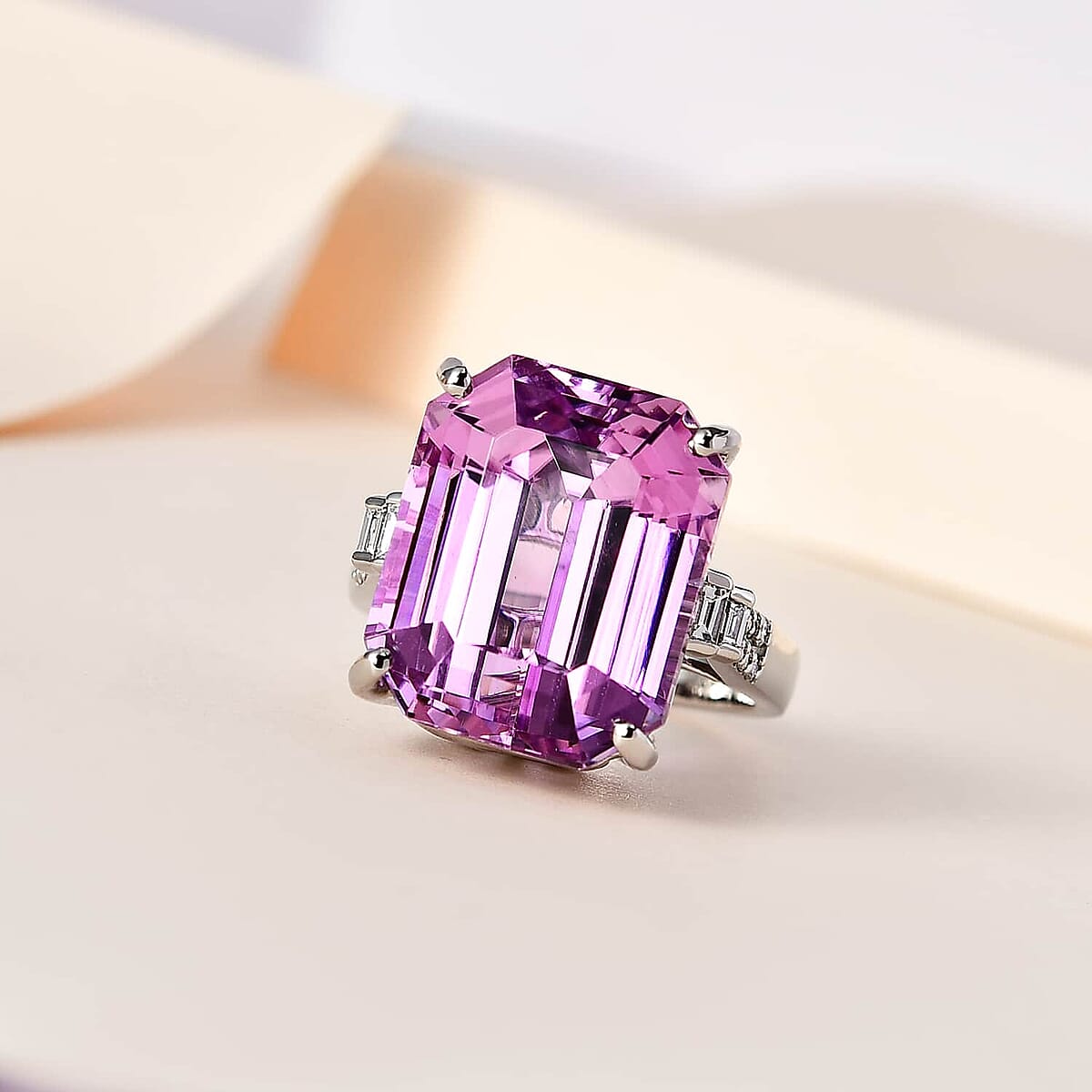 Certificate and Appraised Rhapsody 950 Platinum AAAA Patroke Kunzite and E-F VS2 Diamond Ring (Size 6.5) 10.30 Grams 24.50 ctw image number 1