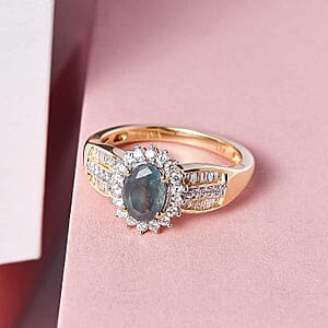 Iliana 18K Yellow Gold AAA Narsipatnam Alexandrite and G-H SI Diamond Ring (Size 7.5) 4.35 Grams 1.50 ctw
