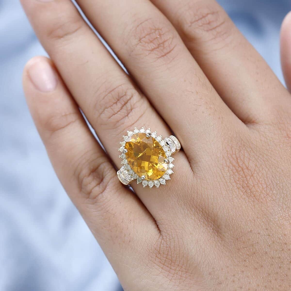 Luxoro 10K Yellow Gold Premium BURITI Fire Opal, Natural Yellow and White Diamond I3 Halo Ring (Size 6.0) 4.05 Grams 4.65 ctw image number 2
