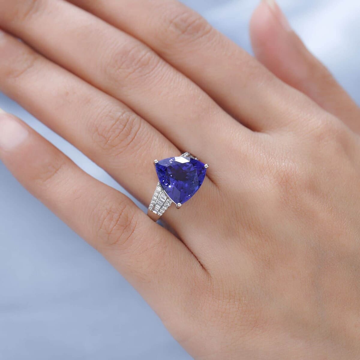 Rhapsody 950 Platinum AAAA Tanzanite and E-F VS2 Diamond Ring (Size 10.5) 8.10 Grams 7.75 ctw image number 2