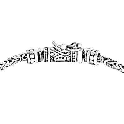D'Joy Bali Legacy Oval Shape Borobudur Bracelet in Sterling Silver (6.50 In) 15 Grams