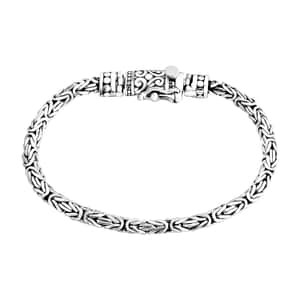 Bali Legacy Oval Shape Borobudur Bracelet in Sterling Silver (7.25 In) 15.50 Grams