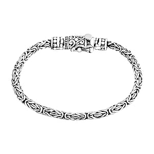 D'Joy Bali Legacy Oval Shape Borobudur Bracelet in Sterling Silver (8.00 In) 17.42 Grams
