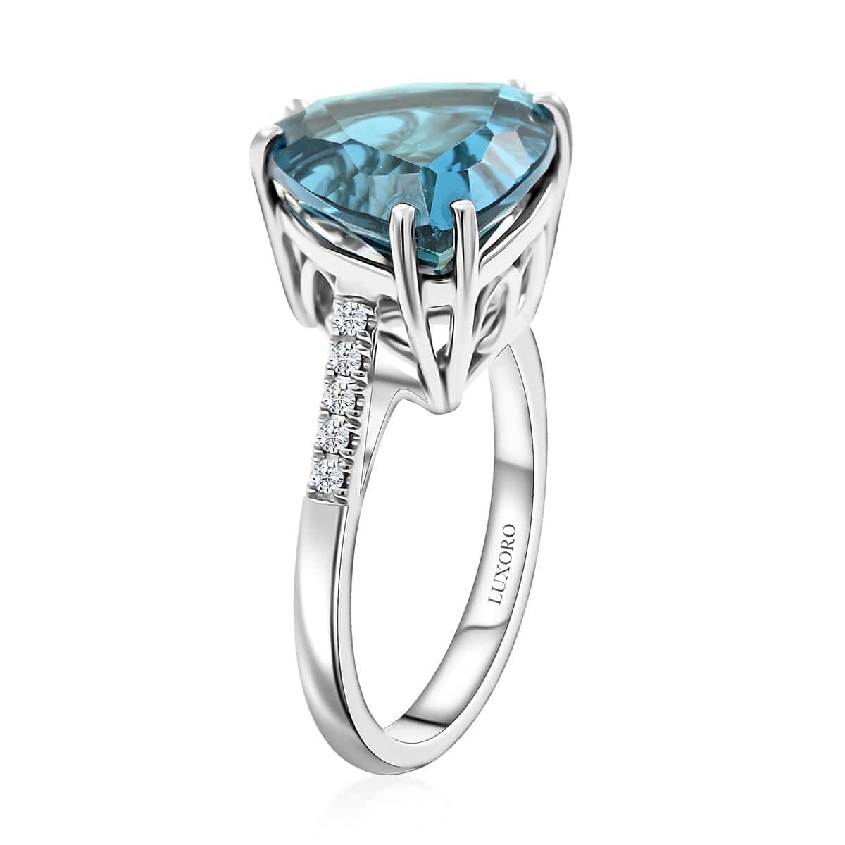 Certified and Appraised Luxoro 10K White Gold AAA London Blue Topaz and I2 Diamond Ring (Size 10.0) 6.00 ctw image number 3