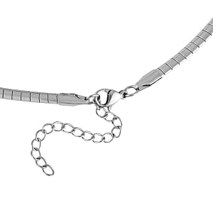 Kunzite and Austrian Crystal Necklace 18-20 Inches in Silvertone 26.65 ctw