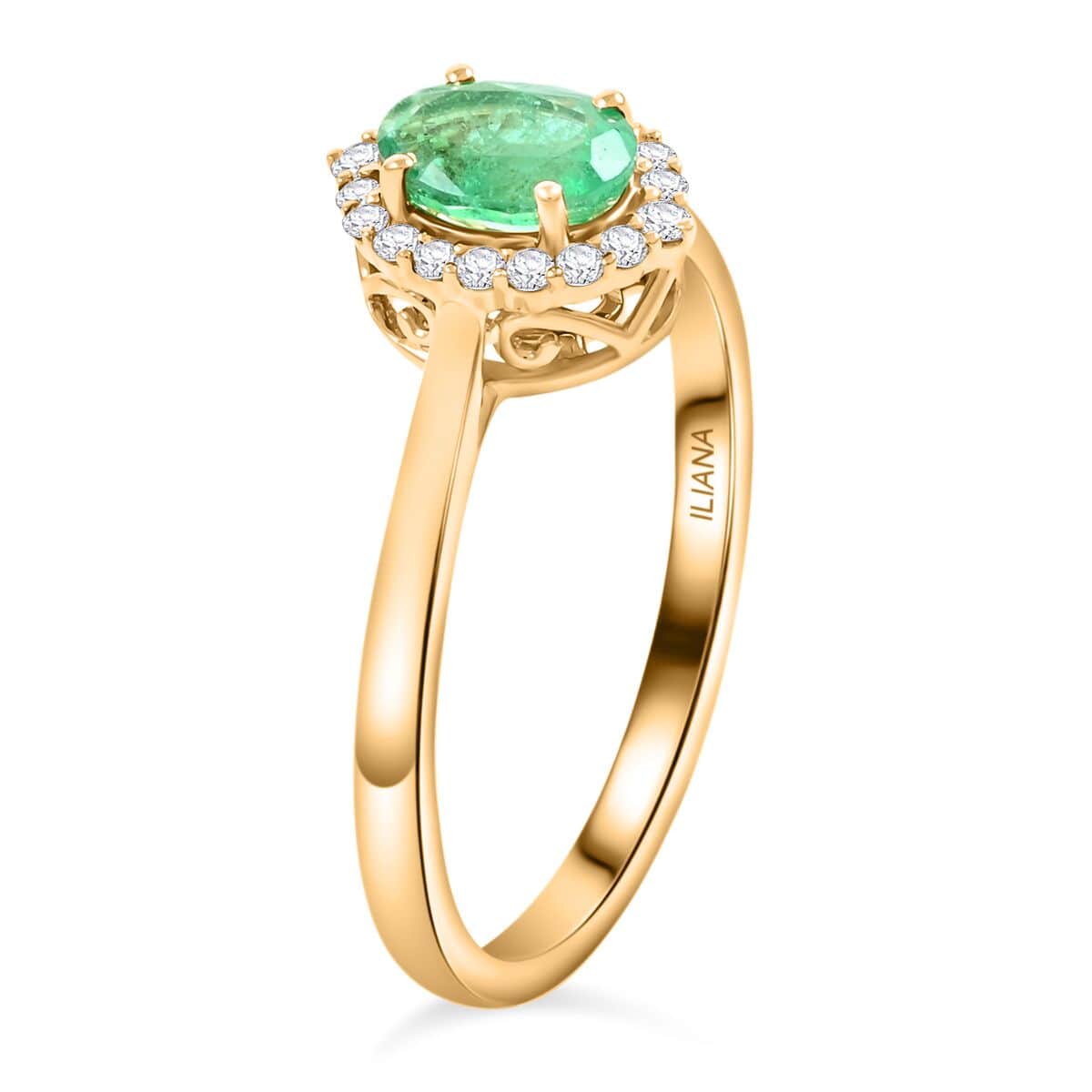 Certified & Appraised Iliana 18K Yellow Gold AAA Kagem Zambian Emerald and G-H SI Diamond Halo Ring (Size 10.0) 1.00 ctw image number 3