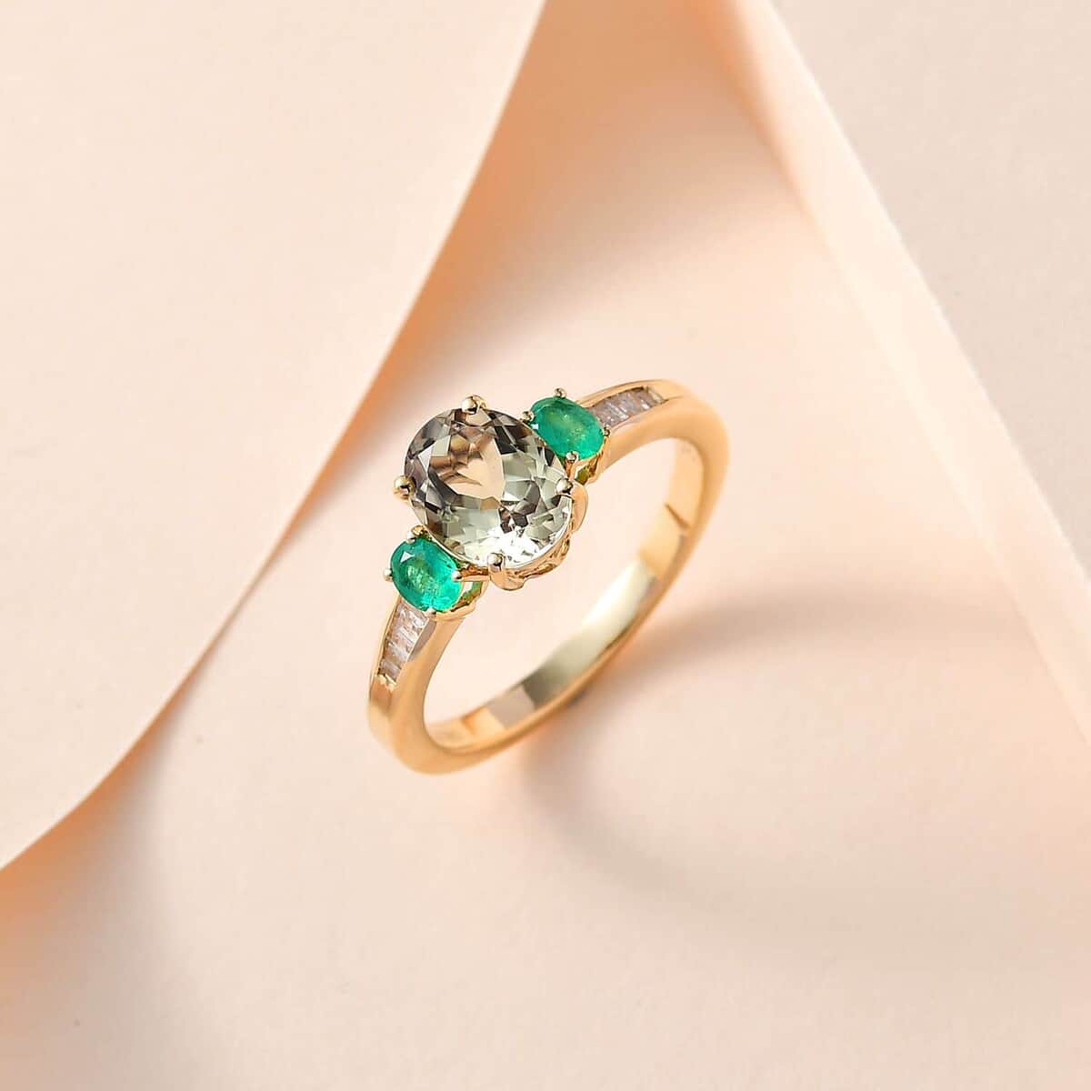 Doorbuster Deal Luxoro 14K Yellow Gold AAA Turkizite, Boyaca Colombian Emerald and G-H I3 Diamond Ring 2.25 ctw (Del. in 7-10 Days) image number 1