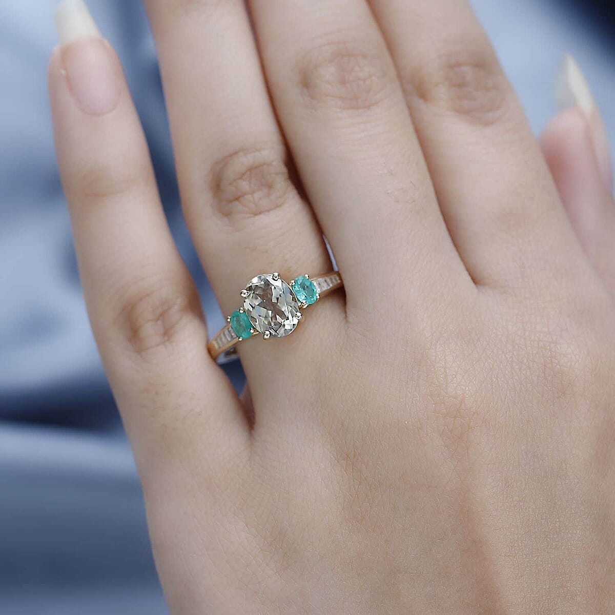 Luxoro 14K Yellow Gold AAA Turkizite and Boyaca Colombian Emerald G-H I3 Diamond Ring (Size 8.0) 2.35 ctw image number 2