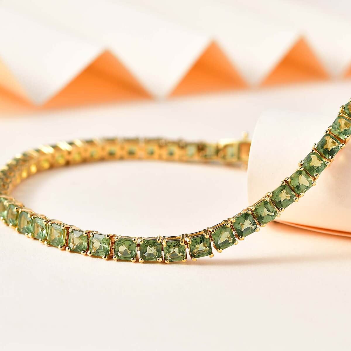Tanzanian Natural Green Apatite Tennis Bracelet in Vermeil Yellow Gold Over Sterling Silver (6.50 In) 12.30 ctw image number 1