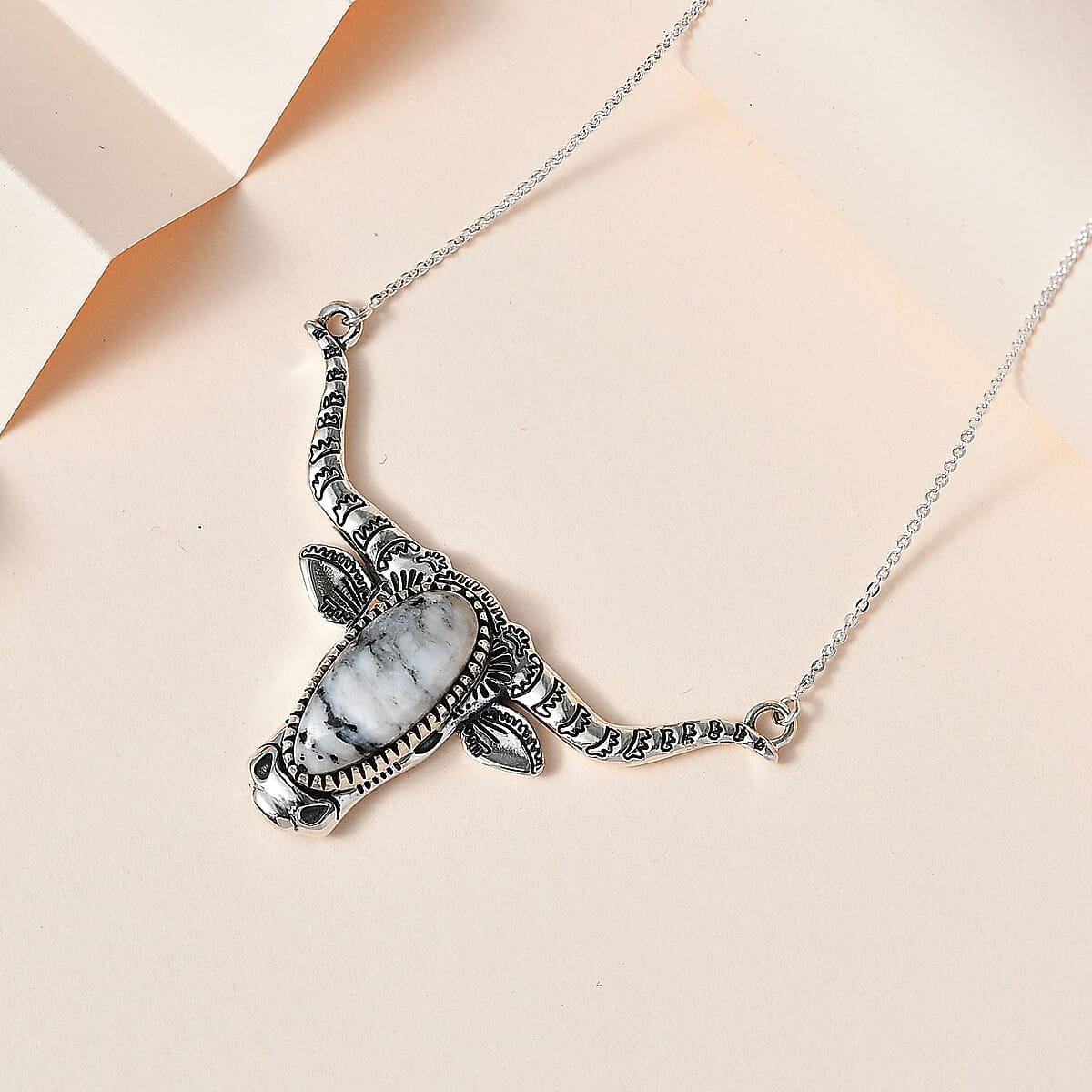 Artisan Crafted White Buffalo Longhorn Bull Head Necklace 18 Inches in Sterling Silver 6.65 ctw image number 1
