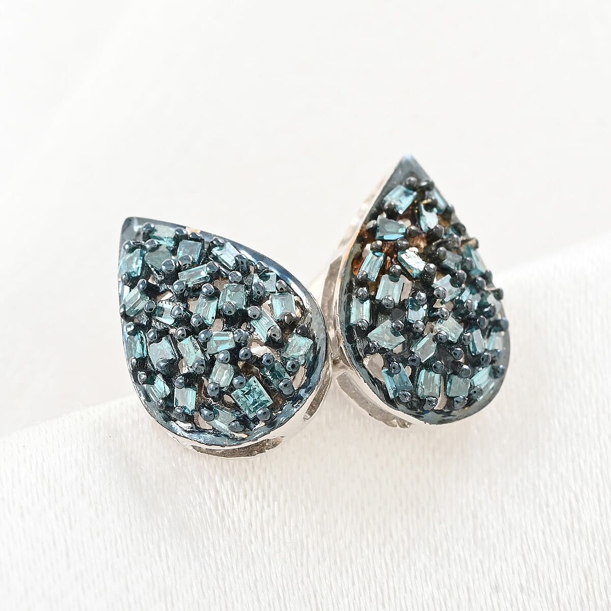 Blue Diamond Stud Earrings in Platinum Over Sterling Silver 0.25 ctw image number 1