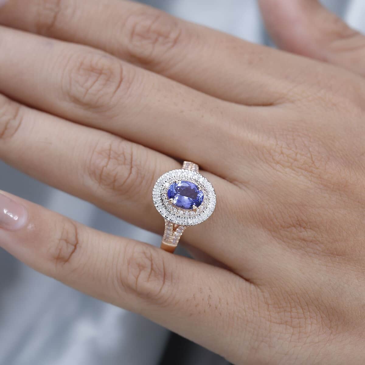 Luxoro 10K Rose Gold Premium Tanzanite, Natural Pink and White Diamond I3 Double Halo Ring (Size 6.0) 4.25 Grams 1.85 ctw image number 2