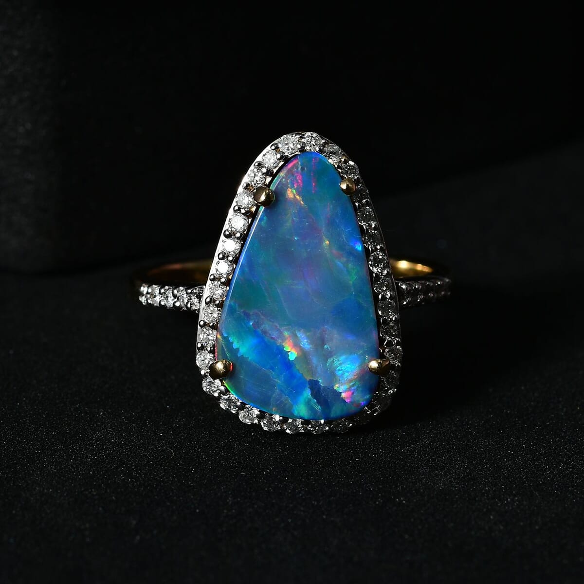 Luxoro 14K Yellow Gold Premium Boulder Opal Doublet and G-H I2 Diamond Halo Ring (Size 9.0) 3.60 ctw image number 2