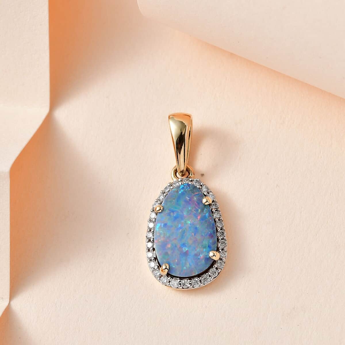 Luxoro 14K Yellow Gold Premium Boulder Opal Doublet and I2 Diamond Pendant (Size 7.0) 2.50 ctw image number 1