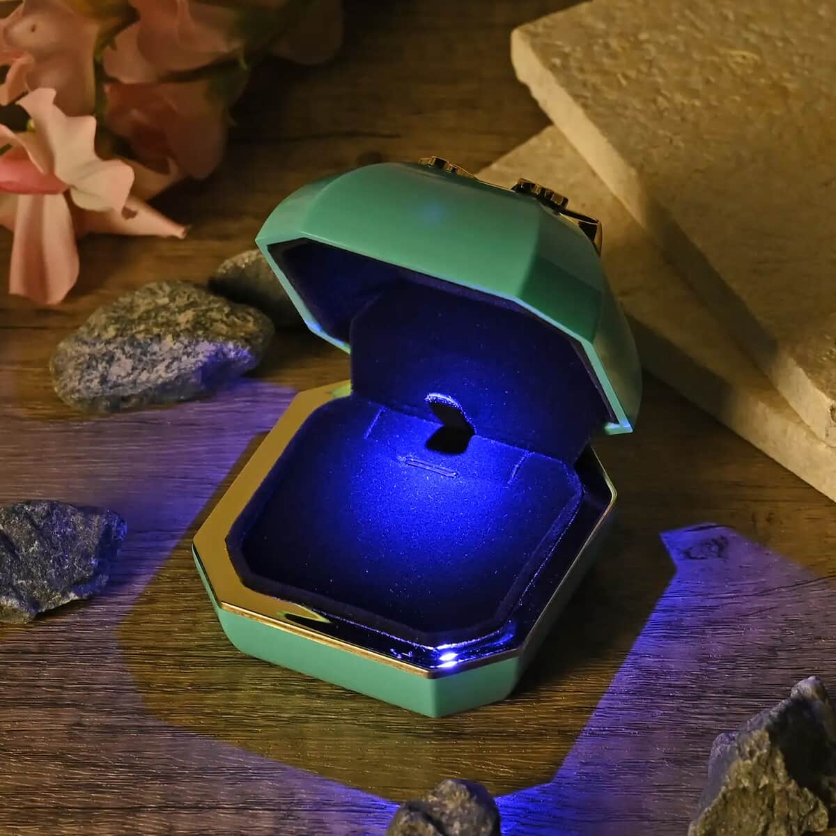 Blue Solid Luxurious Polished Necklace and Pendant's Jewelry Box with Led Light, Anti Tarnish Jewelry Box, Jewelry Storage Case, Pendant Necklace Storage Box image number 1