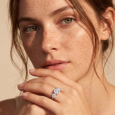 Luxoro 10K Yellow Gold Luxuriant Lab Grown Diamond G-H SI Trilogy Floral Ring (Size 5.0) 1.00 ctw